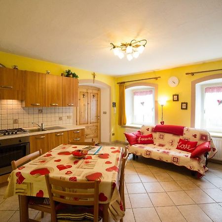 Ferienwohnung Casa Zambelli Candide Exterior foto